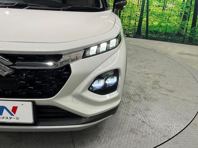 フロンクス ベースグレード　全周囲カメラ　衝突被害軽減システム　レーダークルーズ　禁煙車　ハーフレザーシート　コーナーセンサー　スマートキー　ＬＥＤヘッド　ＥＴＣ　純正１６インチアルミ　オートライト　オートエアコン（12枚目）