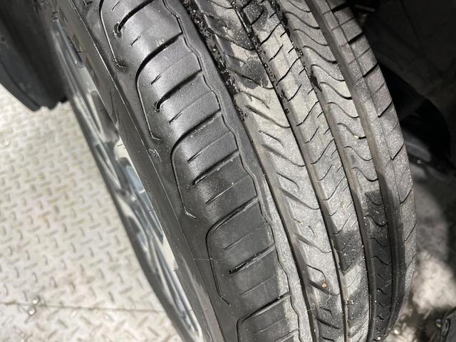 フロンクス ベースグレード　全周囲カメラ　衝突被害軽減システム　レーダークルーズ　禁煙車　ハーフレザーシート　コーナーセンサー　スマートキー　ＬＥＤヘッド　ＥＴＣ　純正１６インチアルミ　オートライト　オートエアコン（27枚目）