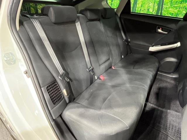 プリウス Ｓ　純正ＳＤナビ　バックカメラ　ドラレコ　スマートキー　ＨＩＤヘッド　ビルトインＥＴＣ　純正１５インチアルミ　オートライト　オートエアコン　Ｂｌｕｅｔｏｏｔｈ　ＣＤ　ＤＶＤ再生　地デジ（9枚目）