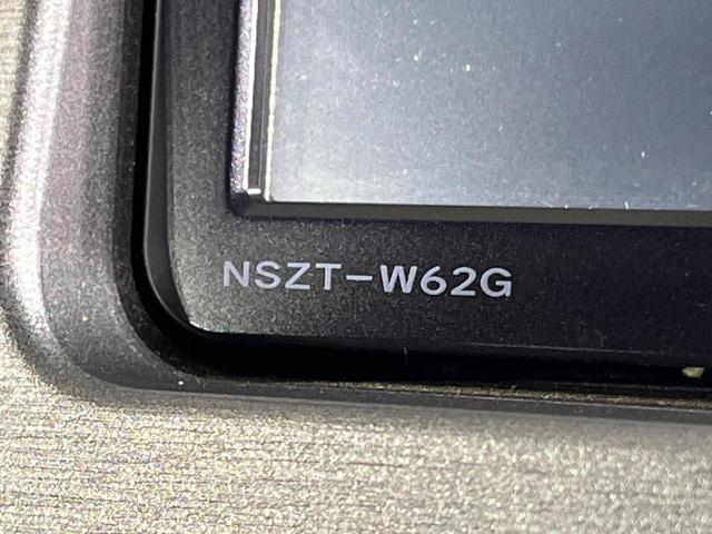 プリウス Ｓ　純正ＳＤナビ　バックカメラ　ドラレコ　スマートキー　ＨＩＤヘッド　ビルトインＥＴＣ　純正１５インチアルミ　オートライト　オートエアコン　Ｂｌｕｅｔｏｏｔｈ　ＣＤ　ＤＶＤ再生　地デジ（28枚目）