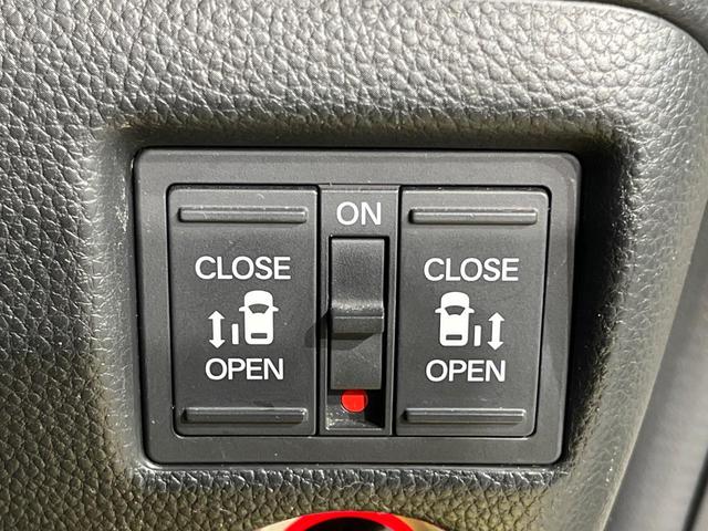 N-BOXカスタム G・Lホンダセンシング 両側電動ドア 純正SDナビ バックカメラ 衝突被害軽減システム 禁煙車 スマートキー LEDヘッド ビルトインETC 純正14インチアルミ オートハイビーム 車線逸脱警報 オートライト(3枚目)