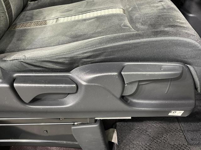 N-BOXカスタム G・Lホンダセンシング 両側電動ドア 純正SDナビ バックカメラ 衝突被害軽減システム 禁煙車 スマートキー LEDヘッド ビルトインETC 純正14インチアルミ オートハイビーム 車線逸脱警報 オートライト(46枚目)