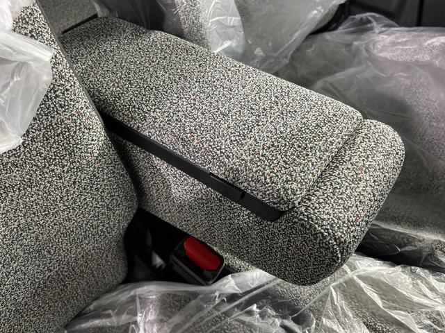 スペーシア ハイブリッドＸ　届出済未使用車　衝突被害軽減システム　コーナーセンサー　シートヒーター　スマートキー　ＬＥＤヘッド　オートハイビーム　車線逸脱警報　オートライト　オートエアコン　電動格納ミラー（42枚目）