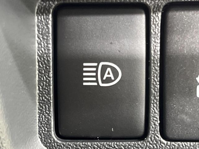 ハイエースバン スーパーＧＬ　ダークプライムＩＩ　両側電動ドア　衝突被害軽減システム　ハーフレザーシート　コーナーセンサー　スマートキー　ＬＥＤヘッド　車線逸脱警報　オートライト　オートエアコン　ＬＥＤフォグ（27枚目）