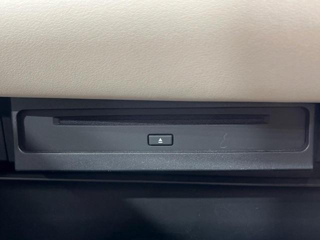 ノア ハイブリッドＺ　両側電動ドア　全周囲カメラ　衝突被害軽減システム　レーダークルーズ　禁煙車　ハーフレザーシート　ドラレコ　コーナーセンサー　スマートキー　ＬＥＤヘッド　ＥＴＣ２．０　純正１６インチアルミ（56枚目）