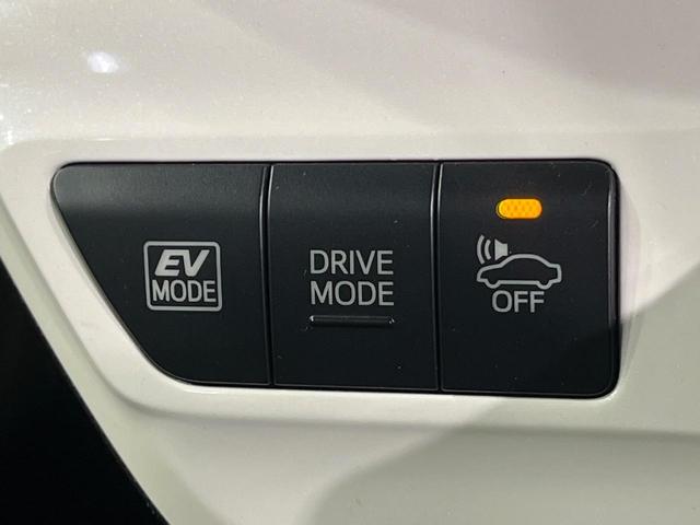 プリウス Ｓ　純正ＳＤナビ　バックカメラ　衝突被害軽減システム　レーダークルーズ　禁煙車　スマートキー　ＬＥＤヘッド　ＥＴＣ　純正１５インチアルミ　車線逸脱警報　オートライト　オートエアコン　ＣＤ　ＤＶＤ再生（32枚目）