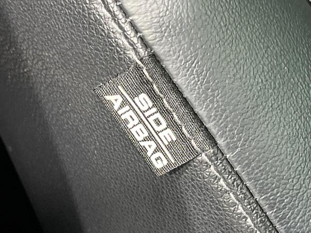 ヴェゼル ハイブリッドＺ　純正ＳＤナビ　バックカメラ　衝突被害軽減システム　ハーフレザーシート　スマートキー　ＬＥＤヘッド　ＥＴＣ　クルコン　純正１７インチアルミ　オートライト　オートエアコン　Ｂｌｕｅｔｏｏｔｈ　ＣＤ（39枚目）