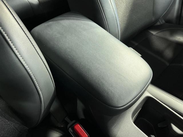 ヴェゼル ｅ：ＨＥＶ　Ｚ　メーカー９インチナビ　バックカメラ　衝突軽減　禁煙車　電動リアゲート　ハーフレザーシート　ドラレコ　コーナーセンサー　スマートキー　ＬＥＤヘッド　ＥＴＣ　純正１８インチアルミ　レーンキープ（62枚目）