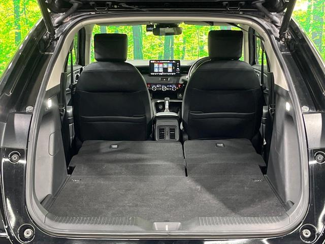 ヴェゼル ｅ：ＨＥＶ　Ｚ　メーカー９インチナビ　バックカメラ　衝突軽減　禁煙車　電動リアゲート　ハーフレザーシート　ドラレコ　コーナーセンサー　スマートキー　ＬＥＤヘッド　ＥＴＣ　純正１８インチアルミ　レーンキープ（66枚目）