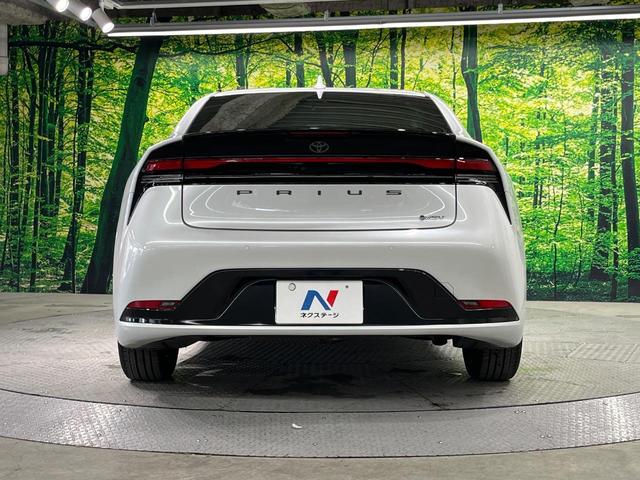 プリウス Z 全周囲カメラ 衝突被害軽減システム レーダークルーズ 禁煙車 ハーフレザーシート 前席シートエアコン パワーシート コーナーセンサー スマートキー LEDヘッド ETC2.0 純正19インチアルミ(15枚目)