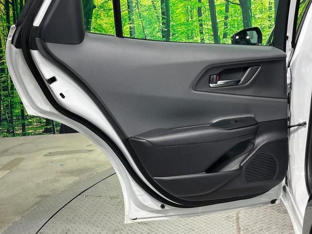 プリウス Z 全周囲カメラ 衝突被害軽減システム レーダークルーズ 禁煙車 ハーフレザーシート 前席シートエアコン パワーシート コーナーセンサー スマートキー LEDヘッド ETC2.0 純正19インチアルミ(35枚目)