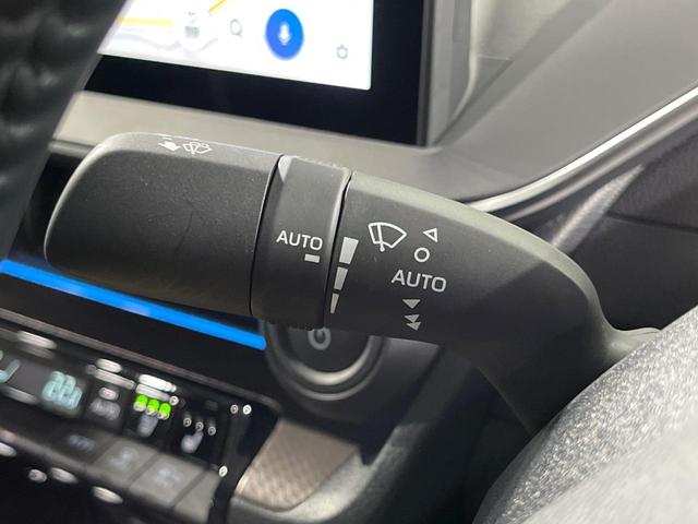 プリウス Z 全周囲カメラ 衝突被害軽減システム レーダークルーズ 禁煙車 ハーフレザーシート 前席シートエアコン パワーシート コーナーセンサー スマートキー LEDヘッド ETC2.0 純正19インチアルミ(44枚目)