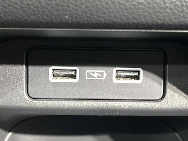 ヴェゼル ｅ：ＨＥＶ　Ｚ　フルエアロ　純正ＳＤナビ　バックカメラ　衝突被害軽減システム　禁煙車　電動リアゲート　ハーフレザーシート　ドラレコ　コーナーセンサー　スマートキー　ＬＥＤヘッド　ＥＴＣ　純正１８インチアルミ（38枚目）