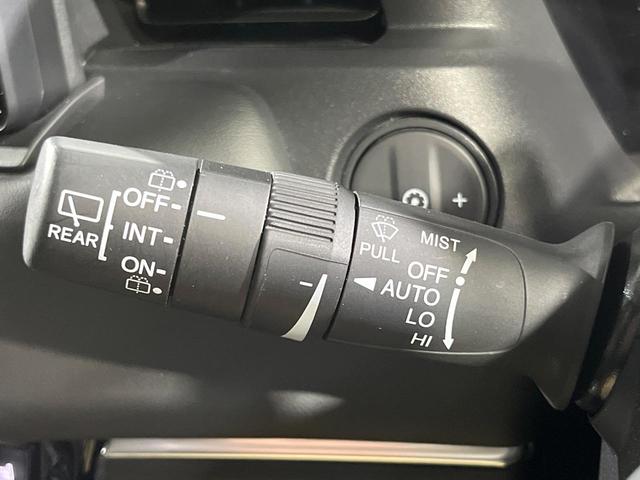 ヴェゼル ｅ：ＨＥＶ　Ｚ　フルエアロ　純正ＳＤナビ　バックカメラ　衝突被害軽減システム　禁煙車　電動リアゲート　ハーフレザーシート　ドラレコ　コーナーセンサー　スマートキー　ＬＥＤヘッド　ＥＴＣ　純正１８インチアルミ（44枚目）