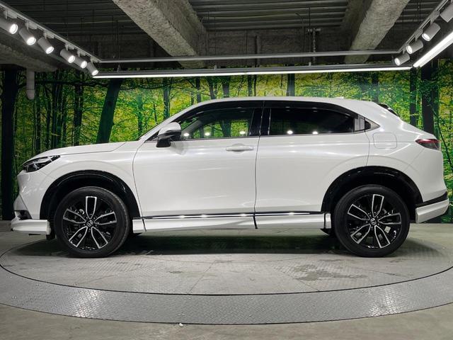 ヴェゼル ｅ：ＨＥＶ　Ｚ　フルエアロ　純正ＳＤナビ　バックカメラ　衝突被害軽減システム　禁煙車　電動リアゲート　ハーフレザーシート　ドラレコ　コーナーセンサー　スマートキー　ＬＥＤヘッド　ＥＴＣ　純正１８インチアルミ（67枚目）