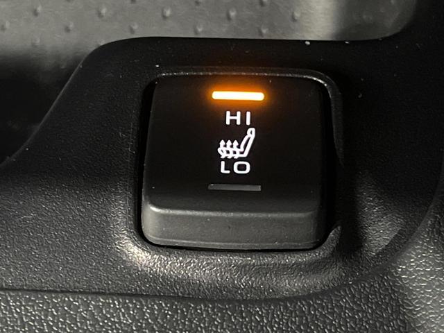 カローラツーリング ハイブリッド ダブルバイビー 10型ナビ バックカメラ 衝突被害軽減システム レーダークルーズ 禁煙車 ハーフレザーシート スマートキー LEDヘッド ETC2.0 純正17インチアルミ オートハイビーム オートライト(32枚目)