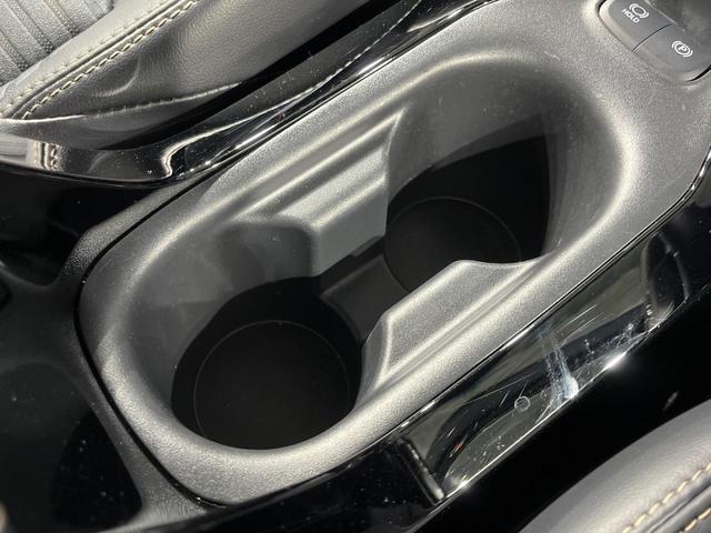 カローラツーリング ハイブリッド ダブルバイビー 10型ナビ バックカメラ 衝突被害軽減システム レーダークルーズ 禁煙車 ハーフレザーシート スマートキー LEDヘッド ETC2.0 純正17インチアルミ オートハイビーム オートライト(40枚目)