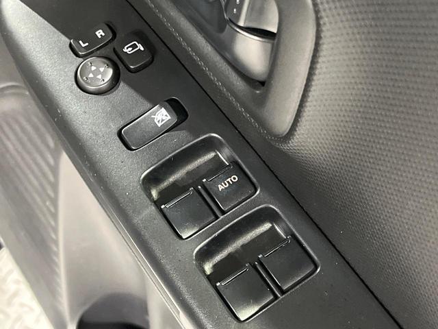 スペーシア ハイブリッドＸ　メーカー９インチナビ　両側電動ドア　全周囲カメラ　衝突軽減　禁煙車　ドラレコ　コーナーセンサー　スマートキー　ＥＴＣ　オートライト　オートエアコン　Ｂｌｕｅｔｏｏｔｈ　ＡｐｐｌｅＣａｒｐｌａｙ（37枚目）