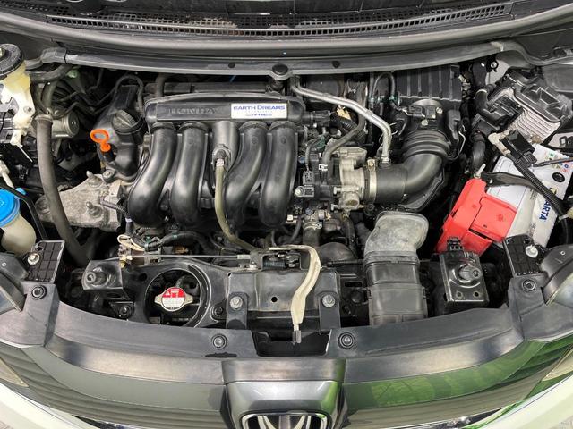 フリード Ｇ・ホンダセンシング　両側電動ドア　純正ＳＤナビ　バックカメラ　衝突被害軽減システム　禁煙車　ドラレコ　コーナーセンサー　スマートキー　ビルトインＥＴＣ　車線逸脱警報　オートライト　オートエアコン　Ｂｌｕｅｔｏｏｔｈ（19枚目）