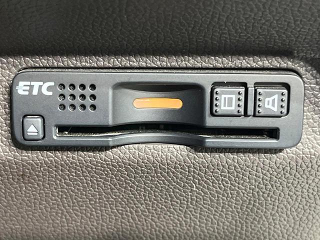 フリード Ｇ・ホンダセンシング　両側電動ドア　純正ＳＤナビ　バックカメラ　衝突被害軽減システム　禁煙車　ドラレコ　コーナーセンサー　スマートキー　ビルトインＥＴＣ　車線逸脱警報　オートライト　オートエアコン　Ｂｌｕｅｔｏｏｔｈ（33枚目）