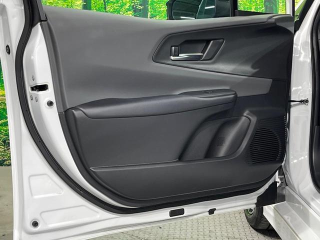 プリウス Ｚ　ガラスルーフ　全周囲カメラ　衝突被害軽減システム　レーダークルーズ　禁煙車　電動リアゲート　前席シートエアコン　パワーシート　ドラレコ　コーナーセンサー　スマートキー　ＬＥＤヘッド　ＥＴＣ２．０（65枚目）