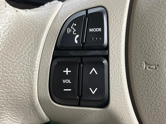 アルトラパン モード　純正ＳＤナビ　全周囲カメラ　衝突被害軽減システム　禁煙車　ドラレコ　コーナーセンサー　スマートキー　ＨＩＤヘッド　ビルトインＥＴＣ　車線逸脱警報　オートライト　オートエアコン　Ｂｌｕｅｔｏｏｔｈ（37枚目）