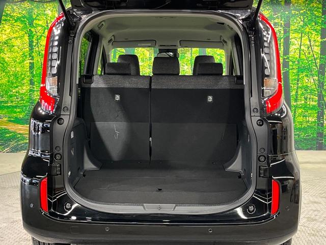 シエンタ ハイブリッドＺ　両側電動ドア　全周囲カメラ　衝突被害軽減システム　レーダークルーズ　禁煙車　ドラレコ　コーナーセンサー　スマートキー　ＬＥＤヘッド　ＥＴＣ２．０　純正１５インチアルミ　車線逸脱警報　オートライト（10枚目）