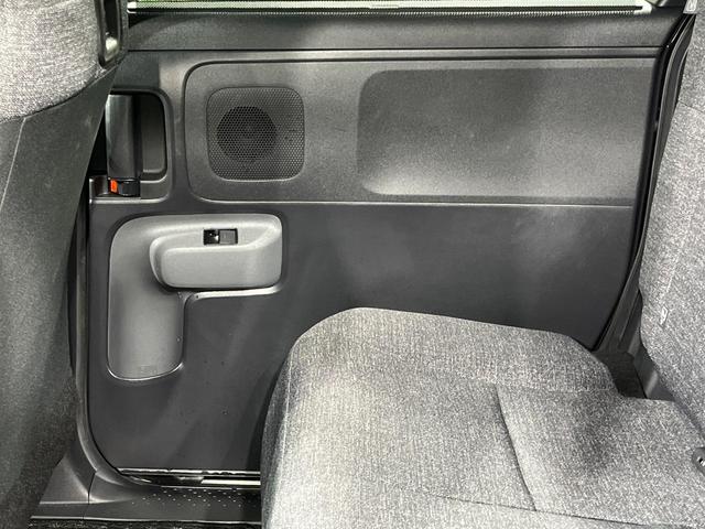 シエンタ ハイブリッドＺ　両側電動ドア　全周囲カメラ　衝突被害軽減システム　レーダークルーズ　禁煙車　ドラレコ　コーナーセンサー　スマートキー　ＬＥＤヘッド　ＥＴＣ２．０　純正１５インチアルミ　車線逸脱警報　オートライト（50枚目）