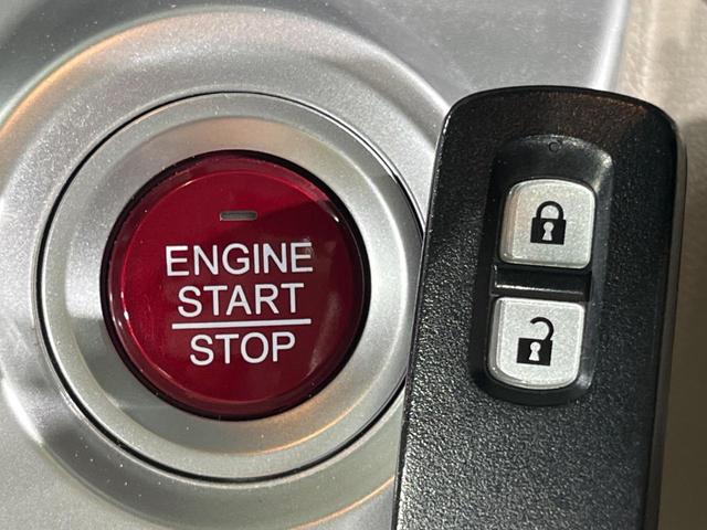 �y�g���������X�}�[�g�L�[�z�J�o����|�P�b�g�ɓ��ꂽ�܂܂ł��h�A�̎{���E�������\�ȃX�}�[�g�L�[�𑕔��B�G���W���̃I���E�I�t�����J�M�����o���K�v����������Ƃ��Ă��֗��ł���