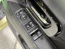 ファン・ホンダセンシング　純正８型ナビ　バックカメラ　衝突被害軽減システム　レーダークルーズ　禁煙車　スマートキー　ＬＥＤヘッド　車線逸脱警報　オートライト　オートエアコン　Ｂｌｕｅｔｏｏｔｈ　ＣＤ　ＤＶＤ再生（23枚目）