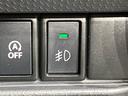 Ｊスタイル　ＳＤナビ　バックカメラ　衝突軽減　禁煙車　スマートキー　ＨＩＤヘッドライト　ＥＴＣ　オートエアコン　ＣＤ再生　スマートキー　２トーン　オートライト　アイドリングストップ　ベンチシート　アームレスト（32枚目）