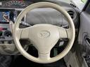 Ｌ　ＳＤナビ　禁煙車　ＥＴＣ　Ｂｌｕｅｔｏｏｔｈ　ＣＤ／ＤＶＤ再生　キーレスエントリー　アイドリングストップ　電動格納ミラー　ベンチシート　アームレスト　プライバシーガラス（11枚目）