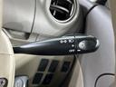 Ｌ　ＳＤナビ　禁煙車　ＥＴＣ　Ｂｌｕｅｔｏｏｔｈ　ＣＤ／ＤＶＤ再生　キーレスエントリー　アイドリングストップ　電動格納ミラー　ベンチシート　アームレスト　プライバシーガラス（30枚目）