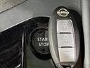 Ｘ　全周囲カメラ　衝突軽減装置　禁煙車　ブラインドスポットモニター　ドラレコ　スマートキー　ＬＥＤヘッド　ＥＴＣ２．０　オートハイビーム　オートライト　　Ｂｌｕｅｔｏｏｔｈ　フルセグ　車線逸脱警報（31枚目）