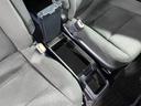 ハイブリッドＶ　両側電動ドア　純正９インチナビ　バックカメラ　衝突被害軽減システム　レーダークルーズ　禁煙車　スマートキー　ＬＥＤヘッド　ビルトインＥＴＣ　純正１５インチアルミ　車線逸脱警報　シートヒーター（44枚目）