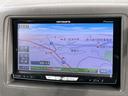 【ナビゲーション】目的地までしっかり案内してくれる使いやすいナビ。Ｂｌｕｅｔｏｏｔｈ接続すればお持ちのスマホやＭＰ３プレイヤーの音楽を再生可能！毎日の運転がさらに楽しくなります！！