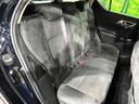 後部座席も気になるようなキズ・汚れやへたり等、大きなダメージはなく、良好な状態です。