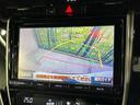 ハリアー プレミアム　純正９型ナビ　バックカメラ　衝突被害軽減システム　禁煙車　電動リアゲート　ハーフレザーシート　パワーシート　コーナーセンサー　スマートキー　ＬＥＤヘッド　ビルトインＥＴＣ　クルコン（4枚目）
