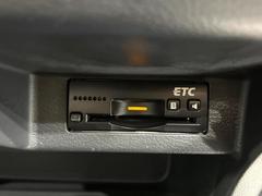 【ＥＴＣ】高速道路の料金所をストレスなく通過！話題のスポットやサービスエリアに多い「スマートIntercooler」利用時は必須のアイテムです。当店でセットアップを実施、ご納車当日からすぐにご利用いただけます！ 5