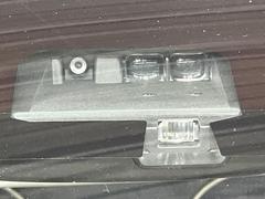 【スズキ　セーフティサポート】走行中に前方の車両等を認識し、衝突しそうな時は警報とブレーキで衝突回避と被害軽減をアシスト。より安全にドライブをお楽しみいただけます。 3