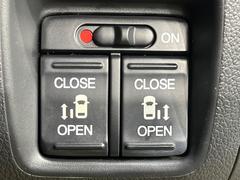 ��ξ¦�ѥ���饤�ɥɥ��ۥ��ޡ��ȥ����䱿ž�ʤΥ����å��Ǹ���ξ¦���饤�ɥɥ��γ��Ĥ���ǽ����ư�������Ϥ�����ƥɥ��򳫤���ɬ�פ�̵���������ʤ����ͤǤ��ñ�˳����Ĥ�Ǥ���Ŭ�Ǥ��� 3