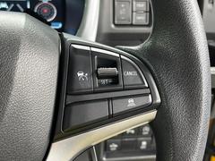 �ڥ����ץƥ��֥��롼������ȥ�����۹�®ƻϩ�Ǥ�Ĺ��Υ���Ԥ��ڤˡ�����ư��®�٤��ݤĥ��롼������ȥ����뤬�����ͷڸ������ƥ��Ϣ�Ȥ��������μ�ξ���Τ��Ƽִ֤��ݤĤ褦��®��Ĵ�ᤷ�Ƥ���ޤ����� 7