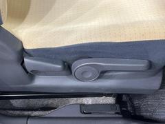 �ڥ����ȥ�ե����ۥ����Ⱥ��̤ΰ��֤�岼��Ĵ���Ǥ��륷���ȥ�ե��������������������⾮���������Ŭ�ʥɥ饤�ӥ󥰥ݥ������Ǳ�ž�Ǥ��ޤ��� 6