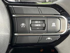 �ڥ����ץƥ��֥��롼������ȥ�����۹�®ƻϩ�Ǥ�Ĺ��Υ���Ԥ��ڤˡ�����ư��®�٤��ݤĥ��롼������ȥ����뤬�����ͷڸ������ƥ��Ϣ�Ȥ��������μ�ξ���Τ��Ƽִ֤��ݤĤ褦��®��Ĵ�ᤷ�Ƥ���ޤ����� 5