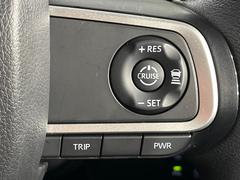 �ڥ����ץƥ��֥��롼������ȥ�����۹�®ƻϩ�Ǥ�Ĺ��Υ���Ԥ��ڤˡ�����ư��®�٤��ݤĥ��롼������ȥ����뤬�����ͷڸ������ƥ��Ϣ�Ȥ��������μ�ξ���Τ��Ƽִ֤��ݤĤ褦��®��Ĵ�ᤷ�Ƥ���ޤ����� 6