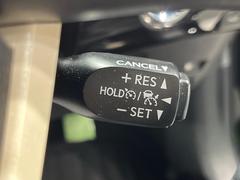 �ڥ졼�������롼������ȥ�����۹�®ƻϩ�Ǥ�Ĺ��Υ���Ԥ��ڤˡ�����ư��®�٤��ݤĥ��롼������ȥ����뤬�����ͷڸ������ƥ��Ϣ�Ȥ��������μ�ξ���Τ��Ƽִ֤��ݤĤ褦��®��Ĵ�ᤷ�Ƥ���ޤ����� 5