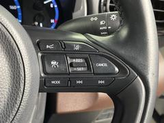 �ڥ졼�������롼������ȥ�����۹�®ƻϩ�Ǥ�Ĺ��Υ���Ԥ��ڤˡ�����ư��®�٤��ݤĥ��롼������ȥ����뤬�����ͷڸ������ƥ��Ϣ�Ȥ��������μ�ξ���Τ��Ƽִ֤��ݤĤ褦��®��Ĵ�ᤷ�Ƥ���ޤ����� 5