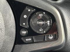 �ڥ����ץƥ��֥��롼������ȥ�����۹�®ƻϩ�Ǥ�Ĺ��Υ���Ԥ��ڤˡ�����ư��®�٤��ݤĥ��롼������ȥ����뤬�����ͷڸ������ƥ��Ϣ�Ȥ��������μ�ξ���Τ��Ƽִ֤��ݤĤ褦��®��Ĵ�ᤷ�Ƥ���ޤ����� 6