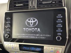 �ڣ���������ǥ����ץ쥤�����ǥ���������̤Υǥ����ץ쥤�ϣ������ã��У�������������������郎���Ѳ�ǽ���礭�ʲ��̤ǥ��ޥۥʥӥ��ץ��������Ѥ��������ޤ��� 3