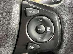 �ڥ����ץƥ��֥��롼������ȥ�����۹�®ƻϩ�Ǥ�Ĺ��Υ���Ԥ��ڤˡ�����ư��®�٤��ݤĥ��롼������ȥ����뤬�����ͷڸ������ƥ��Ϣ�Ȥ��������μ�ξ���Τ��Ƽִ֤��ݤĤ褦��®��Ĵ�ᤷ�Ƥ���ޤ����� 7